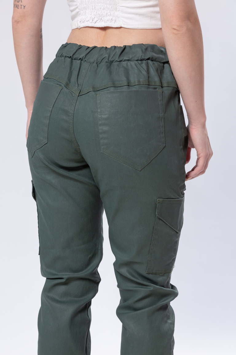 Calça jogger Resinada - Foto 1
